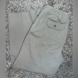 Liz Claiborne Audra Petite 10 Khaki Straight-Leg Chino‎ Pants